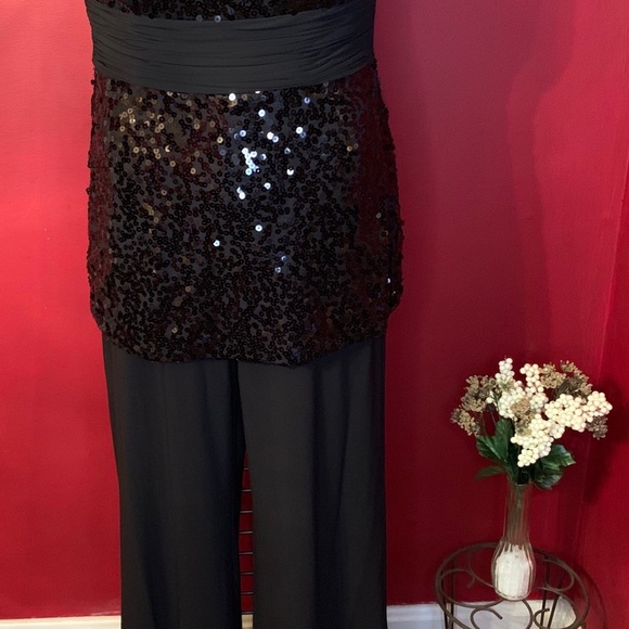 WHITE HOUSE BLACK MARKET SEQUIN JUMPER SIZE 8 - Picture 2 of 5